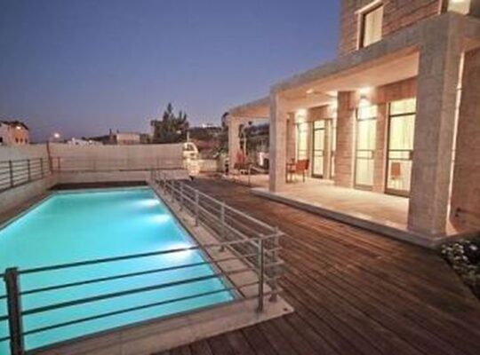 TÜRKBÜKÜN DE AİLEYE UYGUN KİRALIK VİLLA