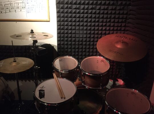 KİRALIK GRETSCH CATALINA ASH BATERİ