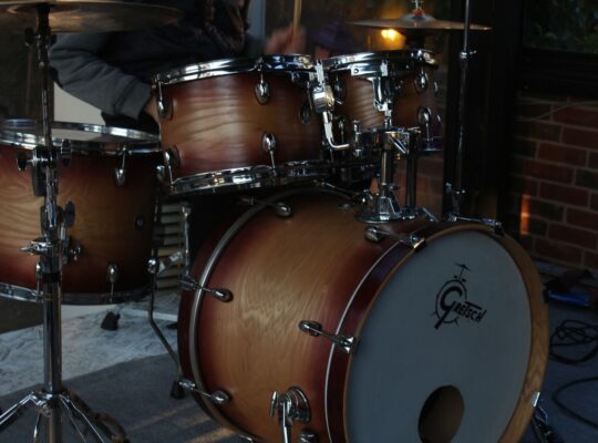 KİRALIK GRETSCH CATALINA ASH BATERİ