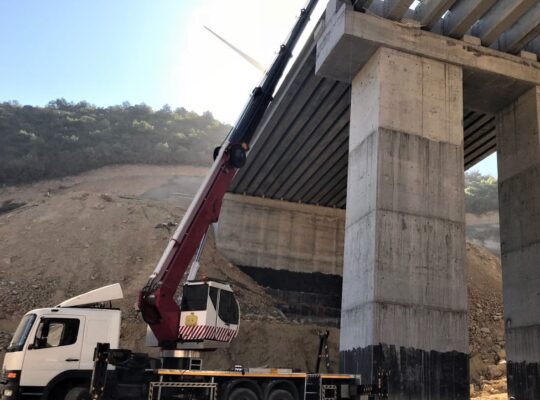 37 METRE SEPETLİ VİNÇ